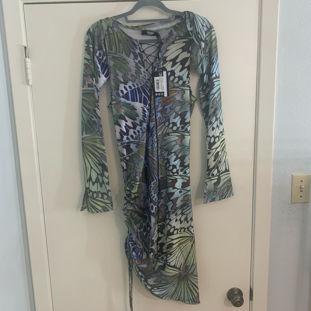 Jaded London Butterfly Print Dress - Picture 4 of 15